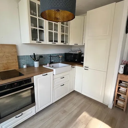 Apartment T2 Avec Terrasse - Motte