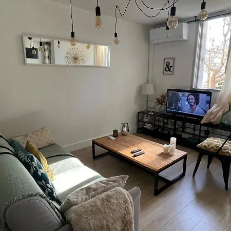 T2 Avec Terrasse - Motte