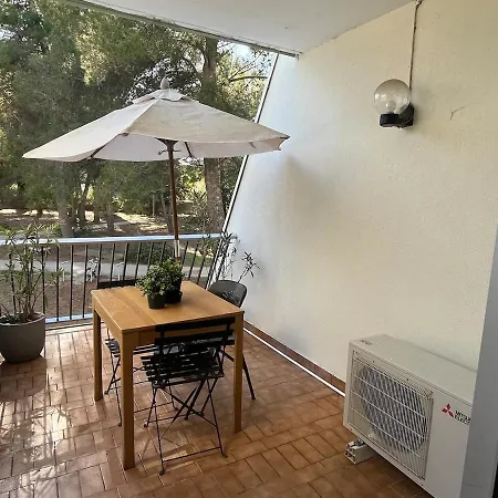 Apartment T2 Avec Terrasse - Motte